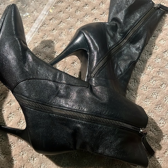 Calvin Klein leather booties - Picture 6 of 7